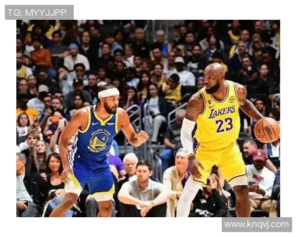 勇士队艰难战胜湖人，取得重要胜利